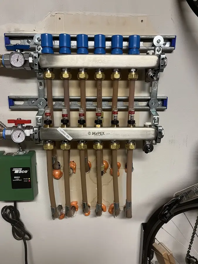 Plumber performing Leak Detection at a residential property in Rancho San Diego